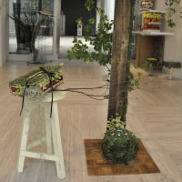 「花・おもちゃ箱」講師大久保香美