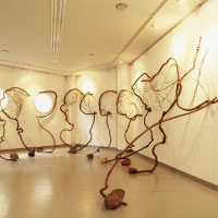 インスタレーション「丸い窓」